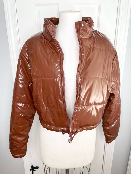 Daisy Jackets & Blazers - Daisy Shiny Cropped Puffer Jacket - Brown